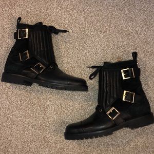 Only the best black boots ever